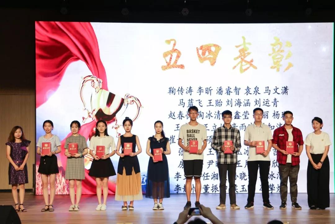 国外足球预测网站