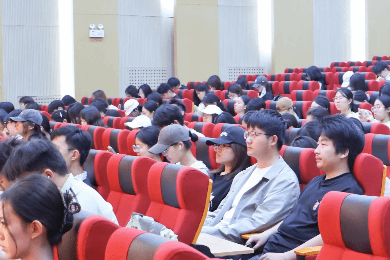 6B84F 国外足球预测网站